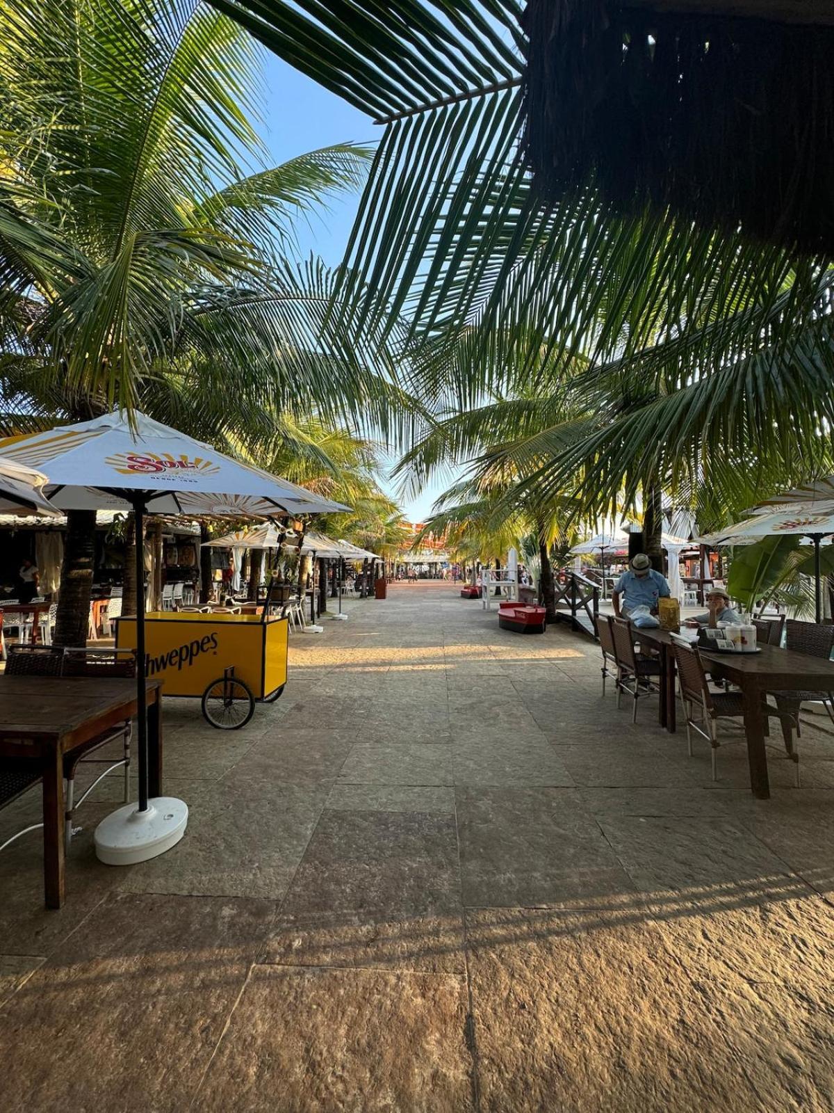 Apartamento Beach Place Cumbuco 100M Da Praia Caucaia Esterno foto